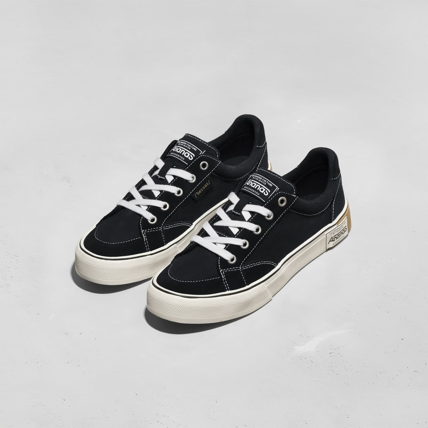 Black Shoes